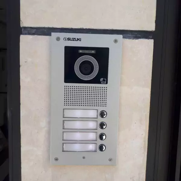 پنل کارتخوان آیفون تصویری سوزوکی SZ-4UD