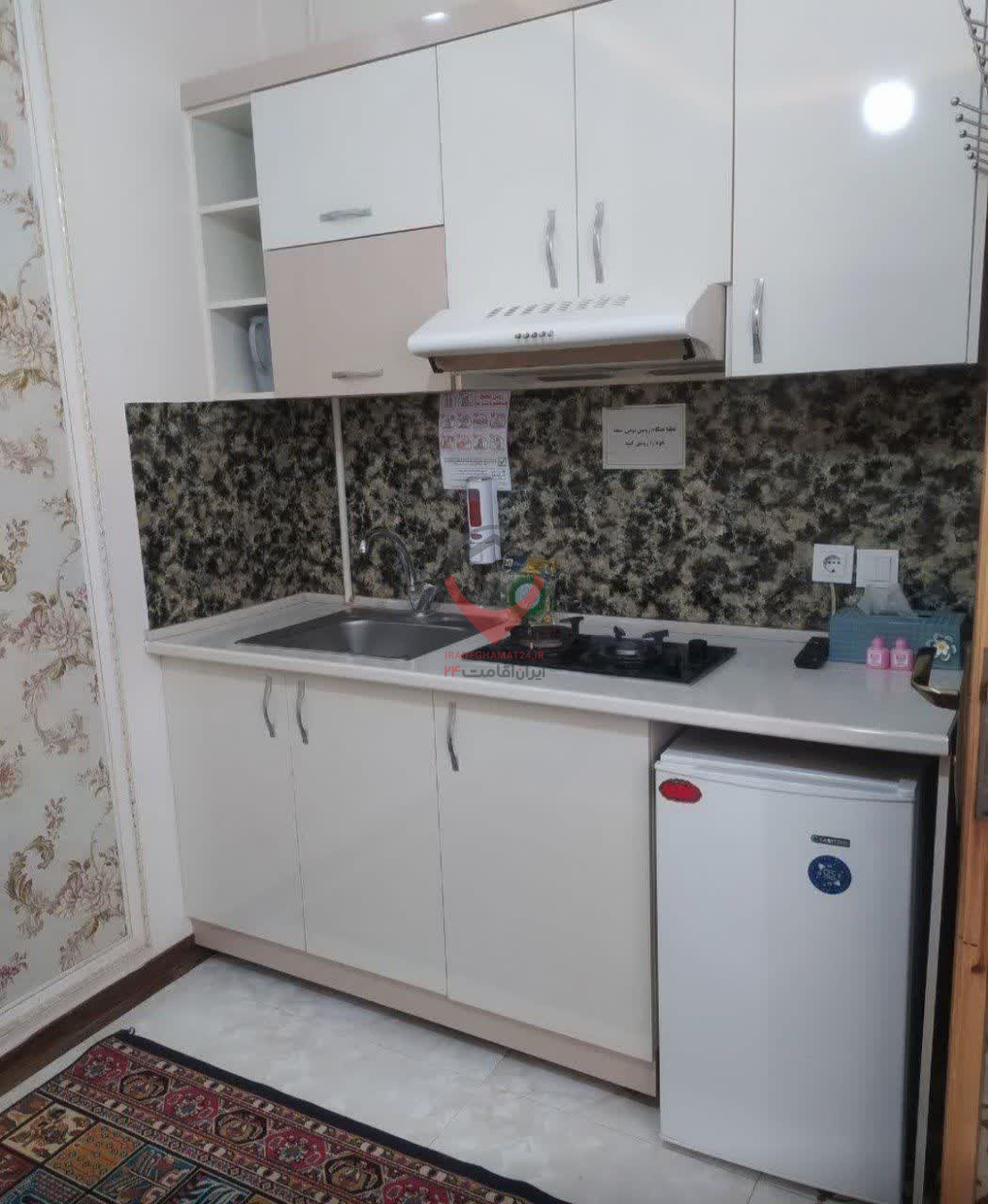 زائر سرای مطلبی مشهد