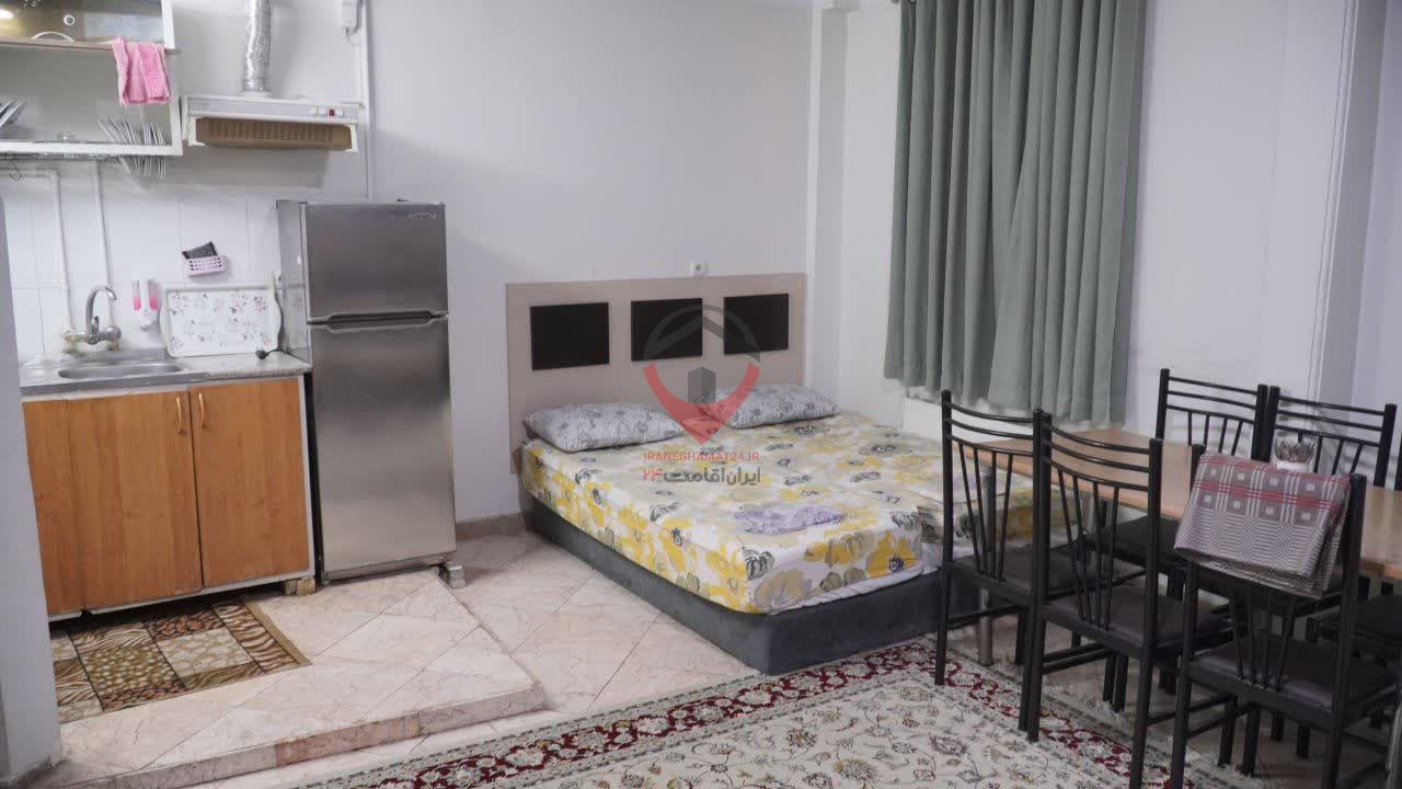 زائر سرای طبس مشهد