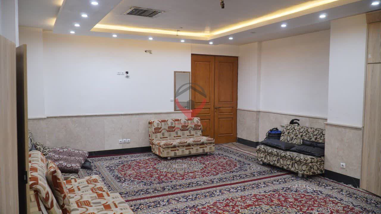 زائر سرای طبس مشهد