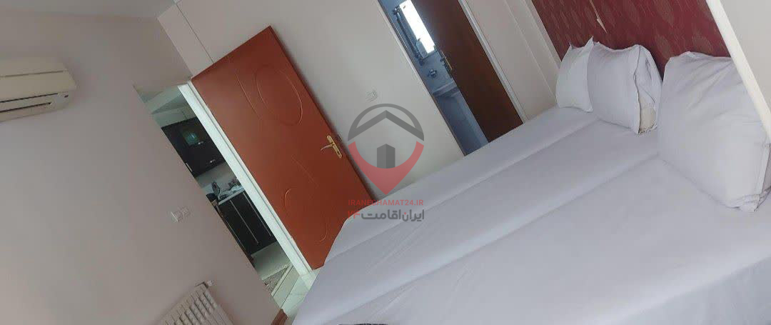 زائر سرای هاشمی نژاد مشهد