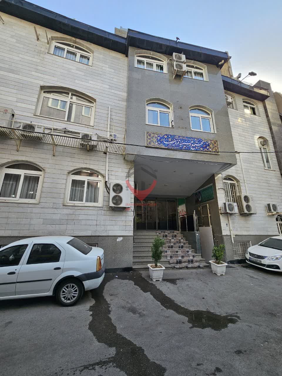 حسینیه قزوینی های  مشهد