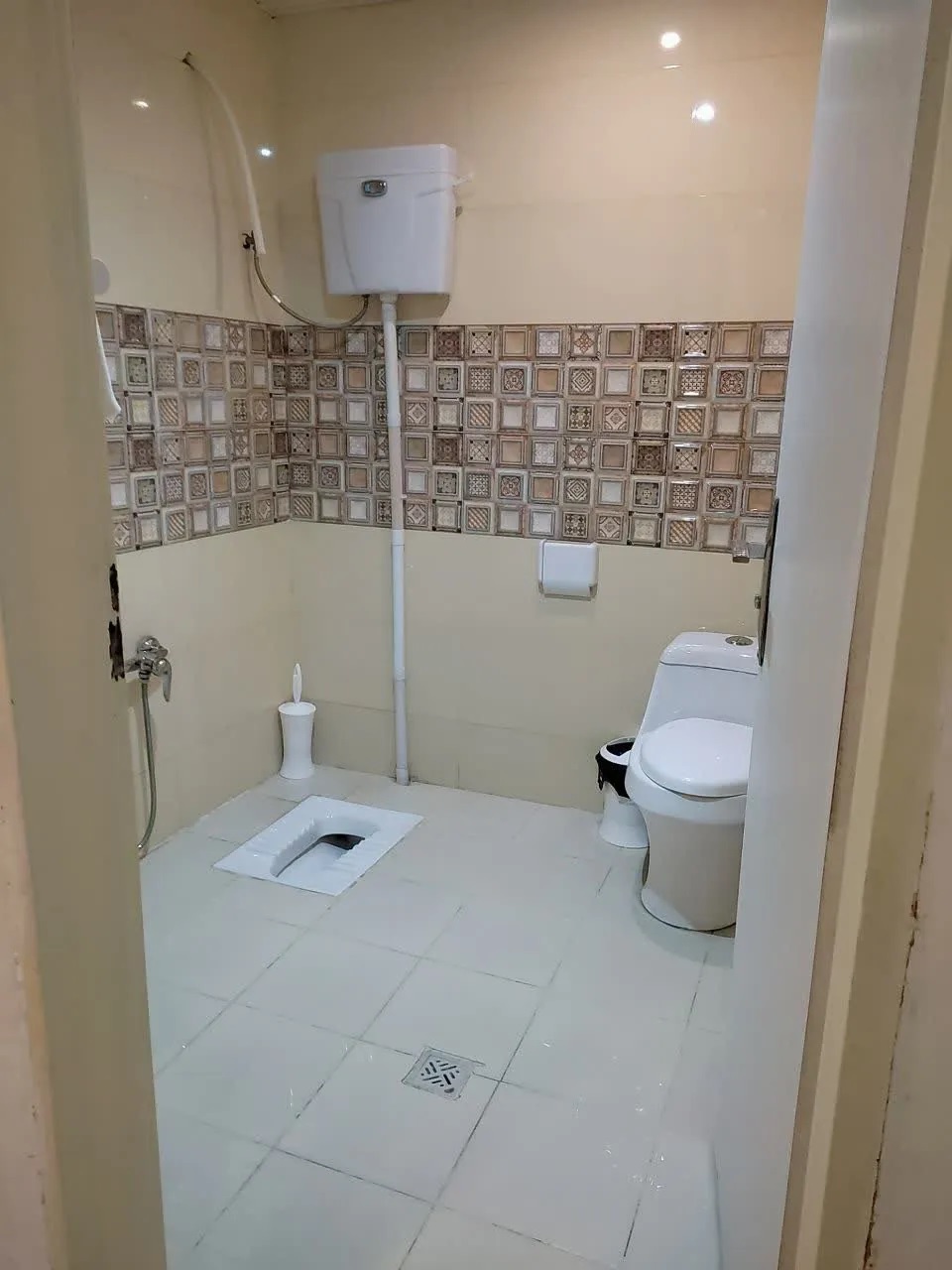 هتل آپارتمان ریحانه مشهد