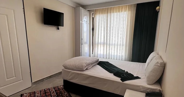 هتل آپارتمان حیات مشهد