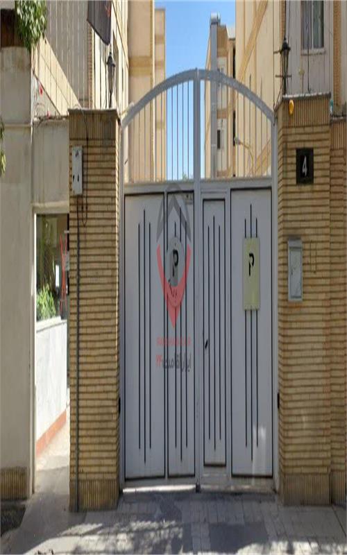 زائر سرای وزارت امور اقتصاد و دارایی مشهد 