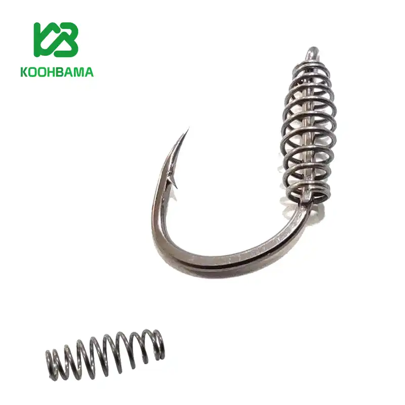 فنر نگهدارنده خمیر روی قلاب